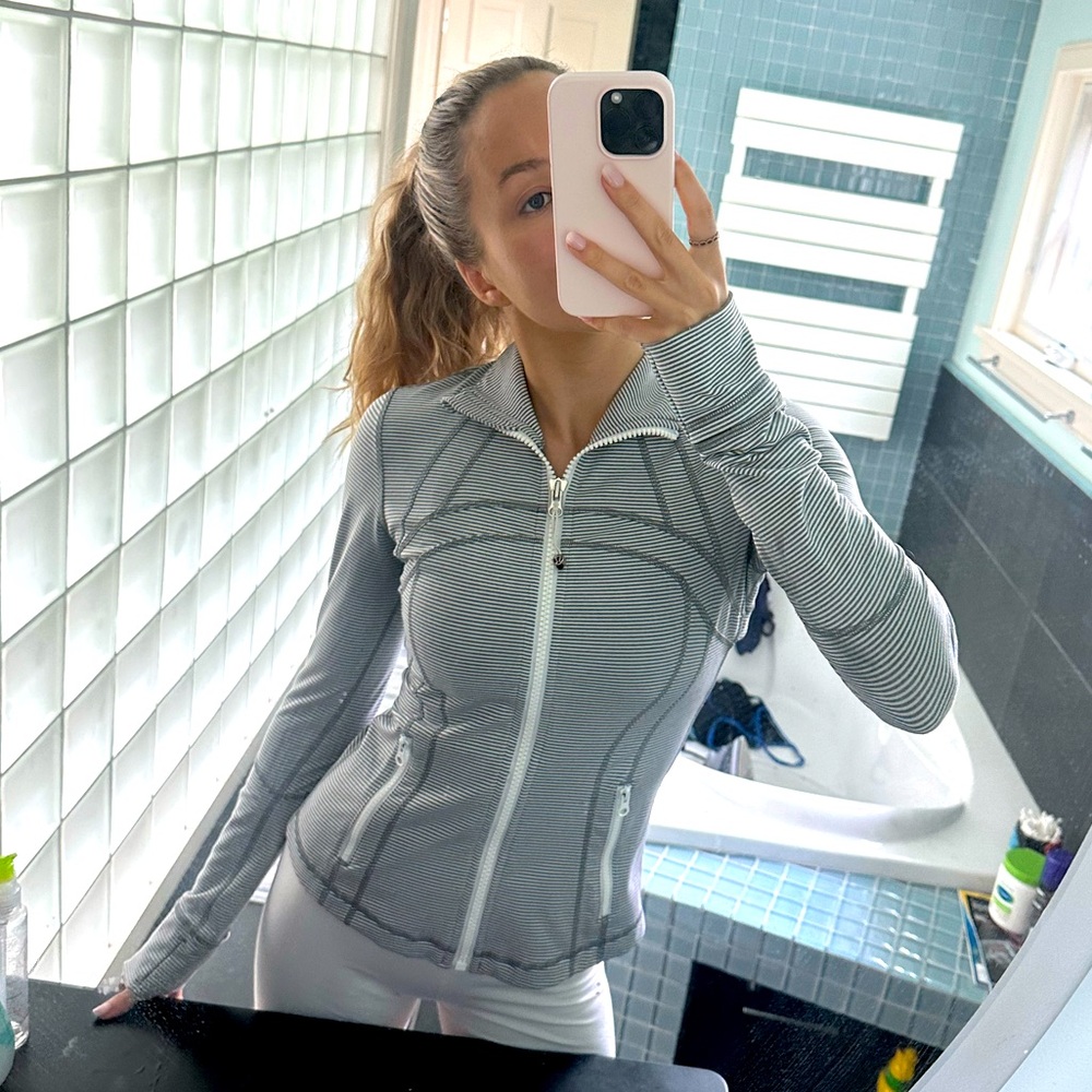 Lululemon Forme / Define Jacket - image 1